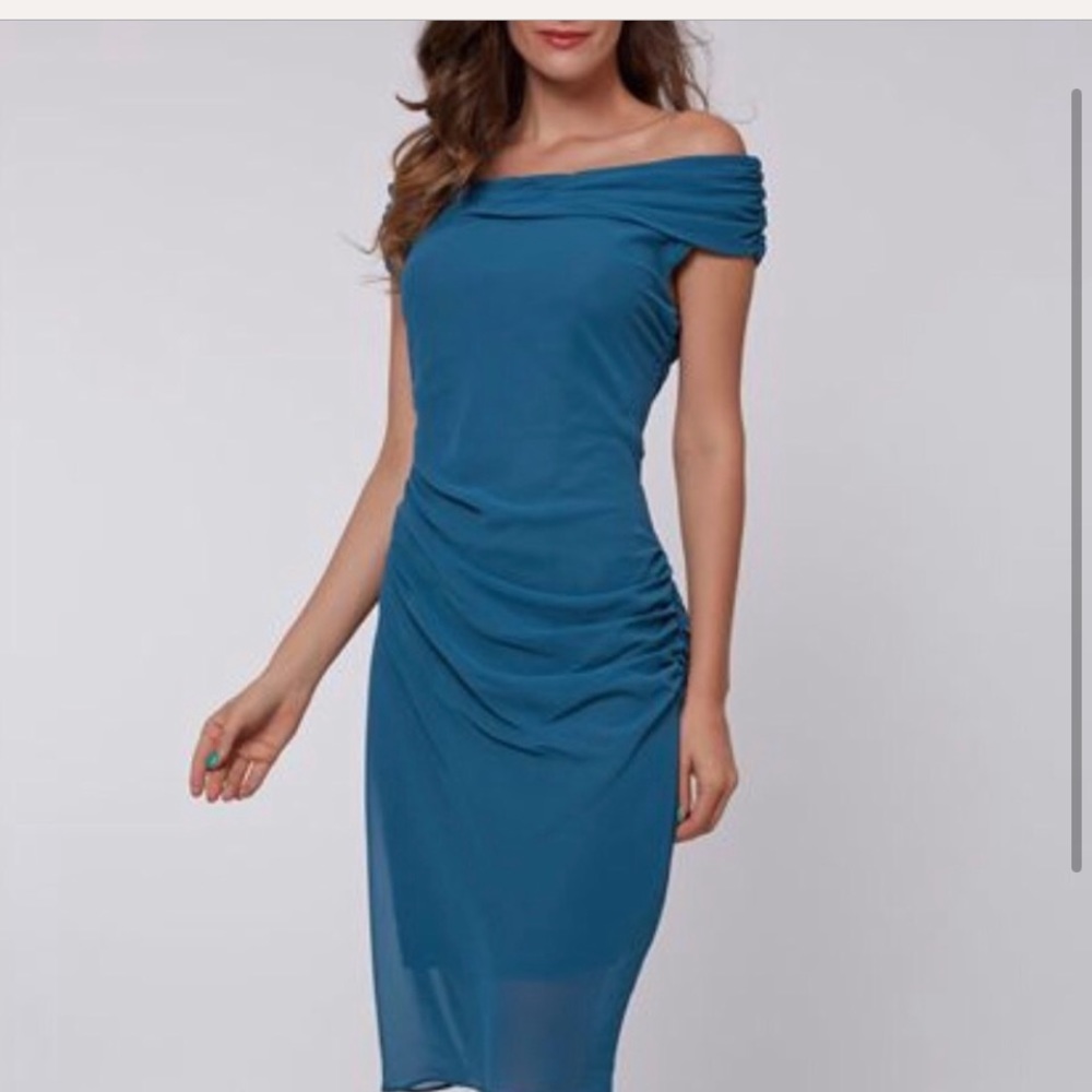 Pullover Sheath Bodycon Dress - Picture 1 of 2